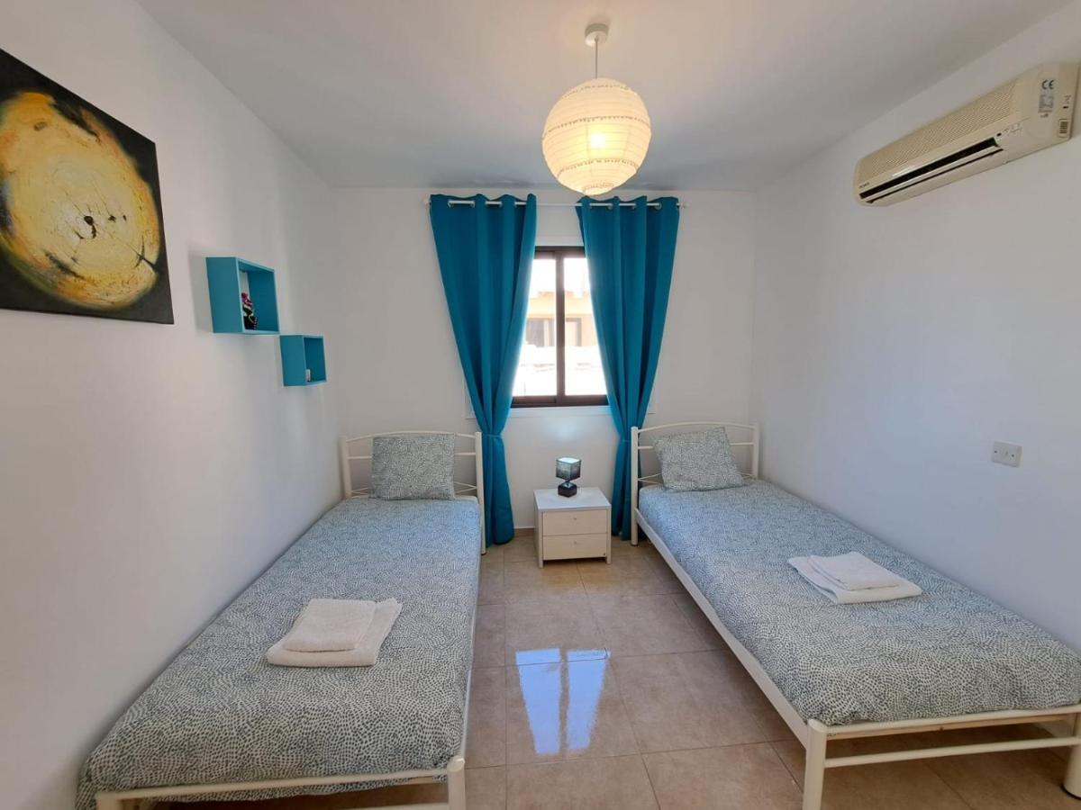 Afroditi Apartments Perivolia Exterior photo